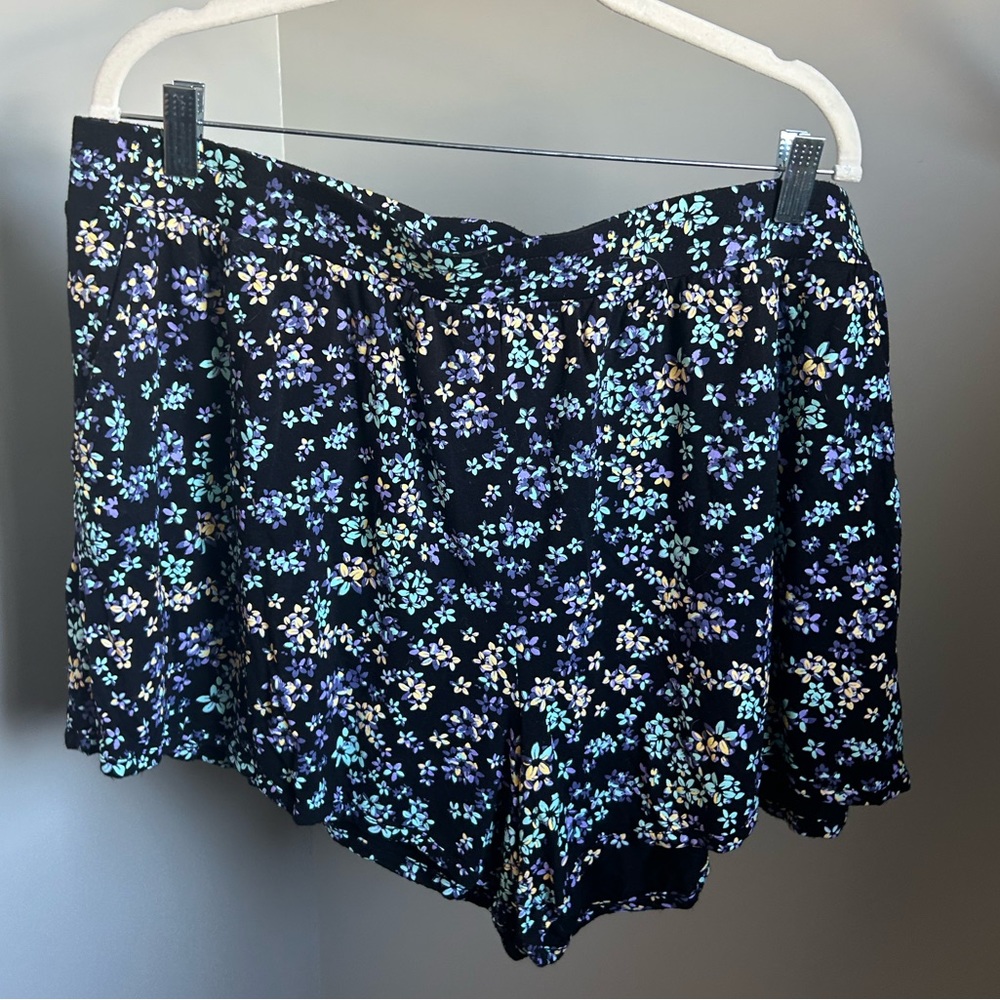Penningtons Déesse Black Floral Pajama Shorts size 3X